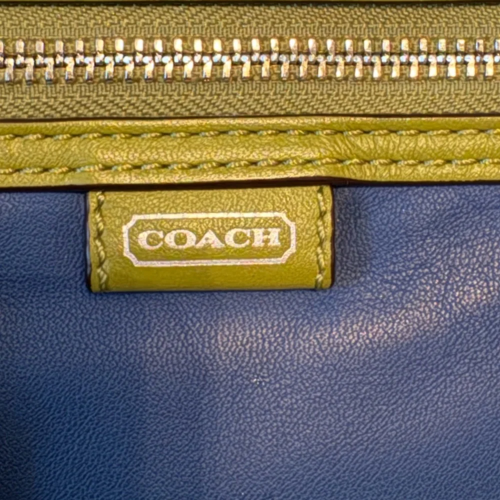 Coach Daisy Spectator Leather Swingpack Crossbody